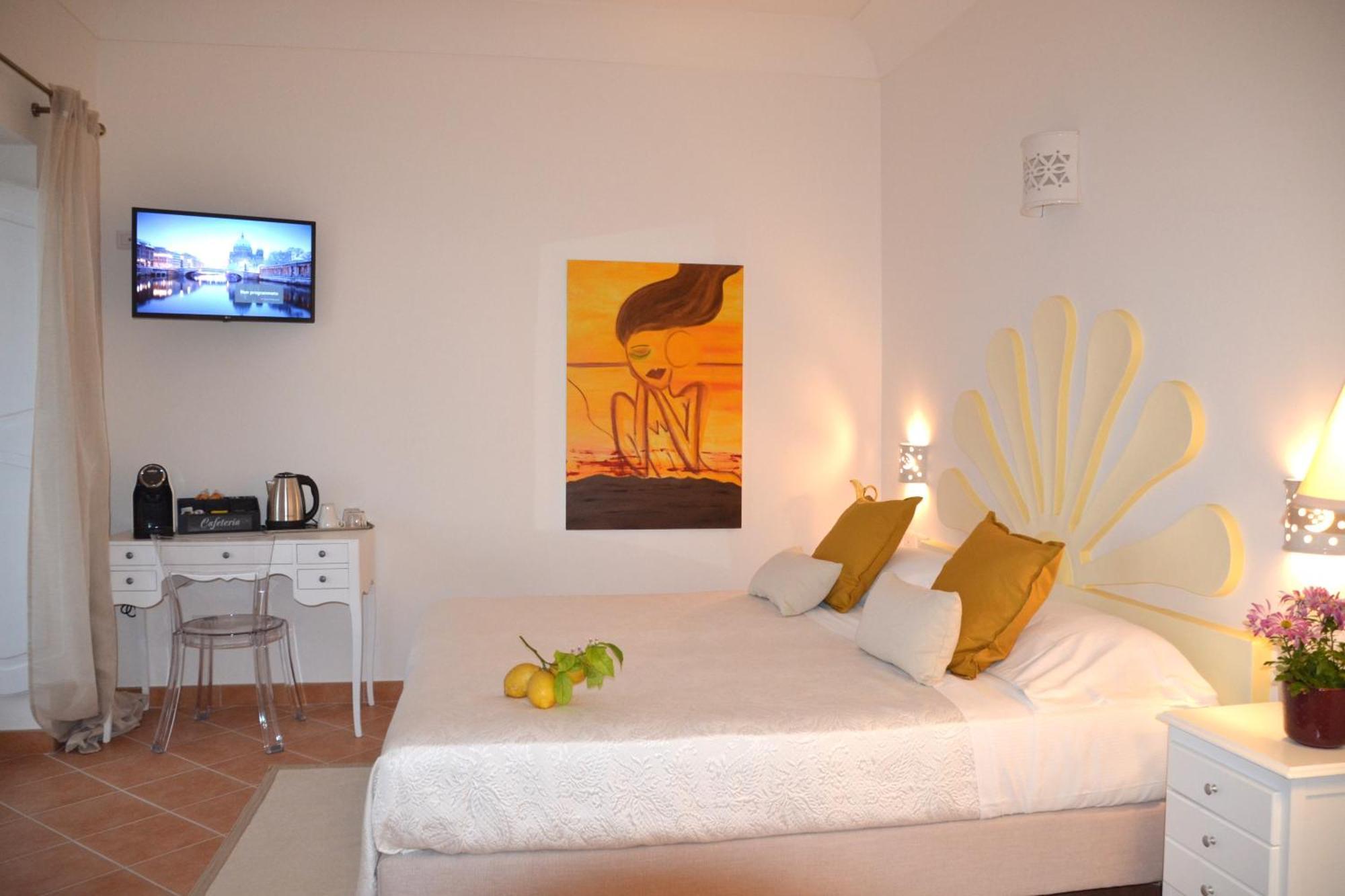 Villa Santa Chiara Positano Suites Екстер'єр фото