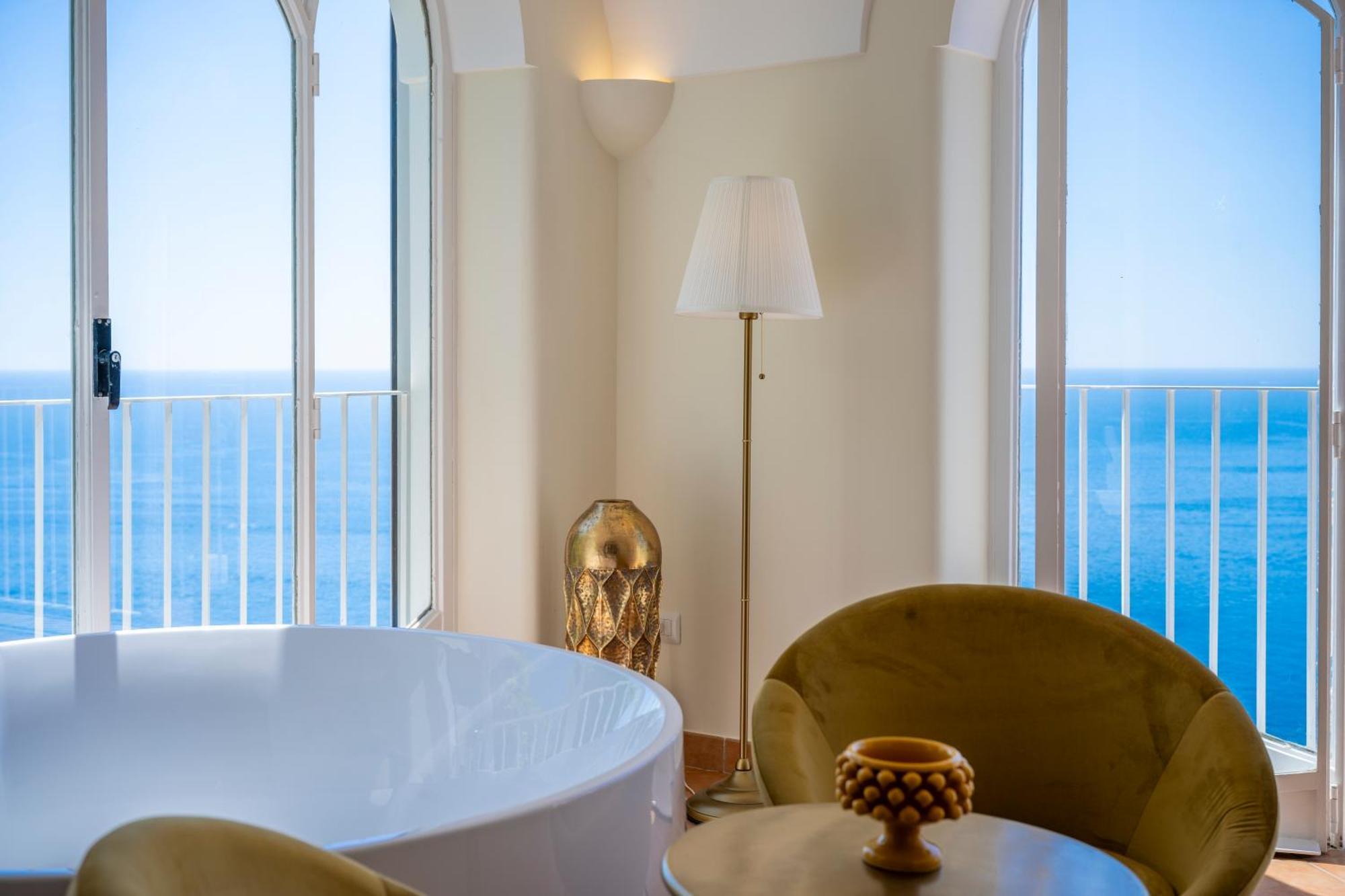 Villa Santa Chiara Positano Suites Екстер'єр фото